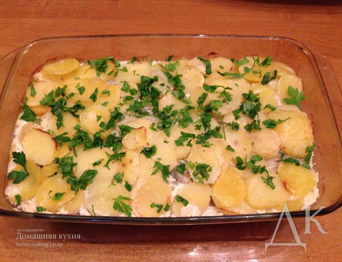 Калалаатикко (Картофельная запеканка с сельдью)