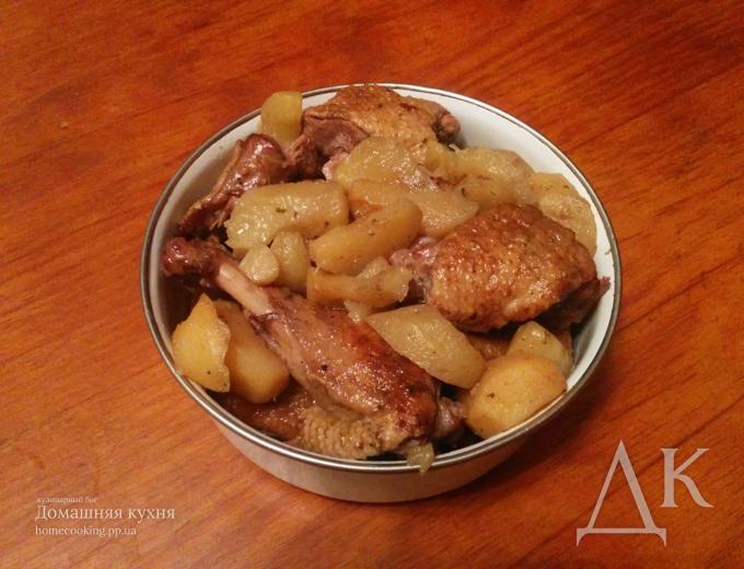Утка с яблоками